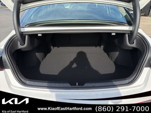 New 2026 Kia K5 LXS FWD image 16