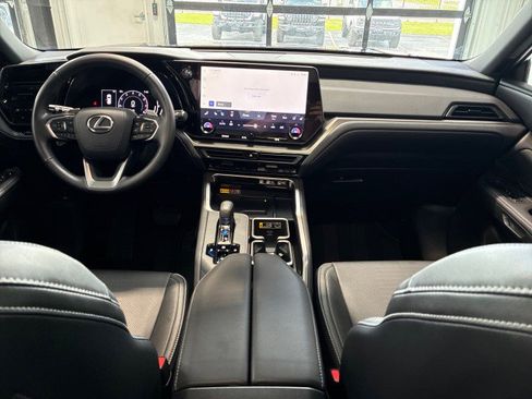 Used 2024 Lexus TX 350 FWD w/ Captains Chair Package image 10