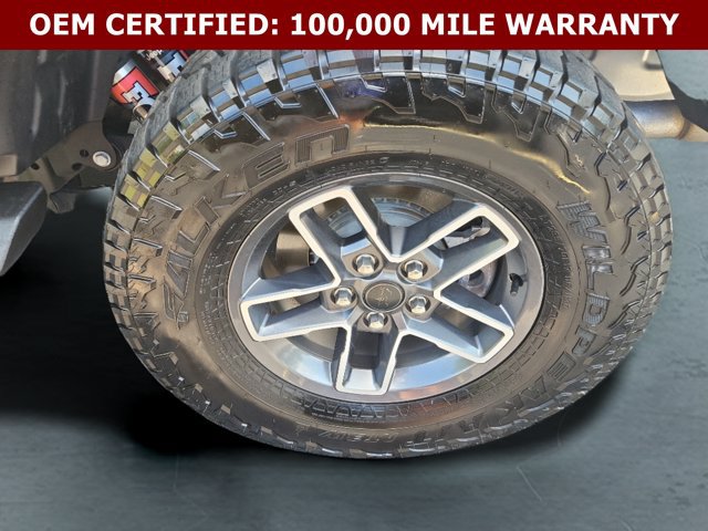 Certified 2024 Jeep Gladiator Mojave w/ Safety Group AWD/4WD image 9