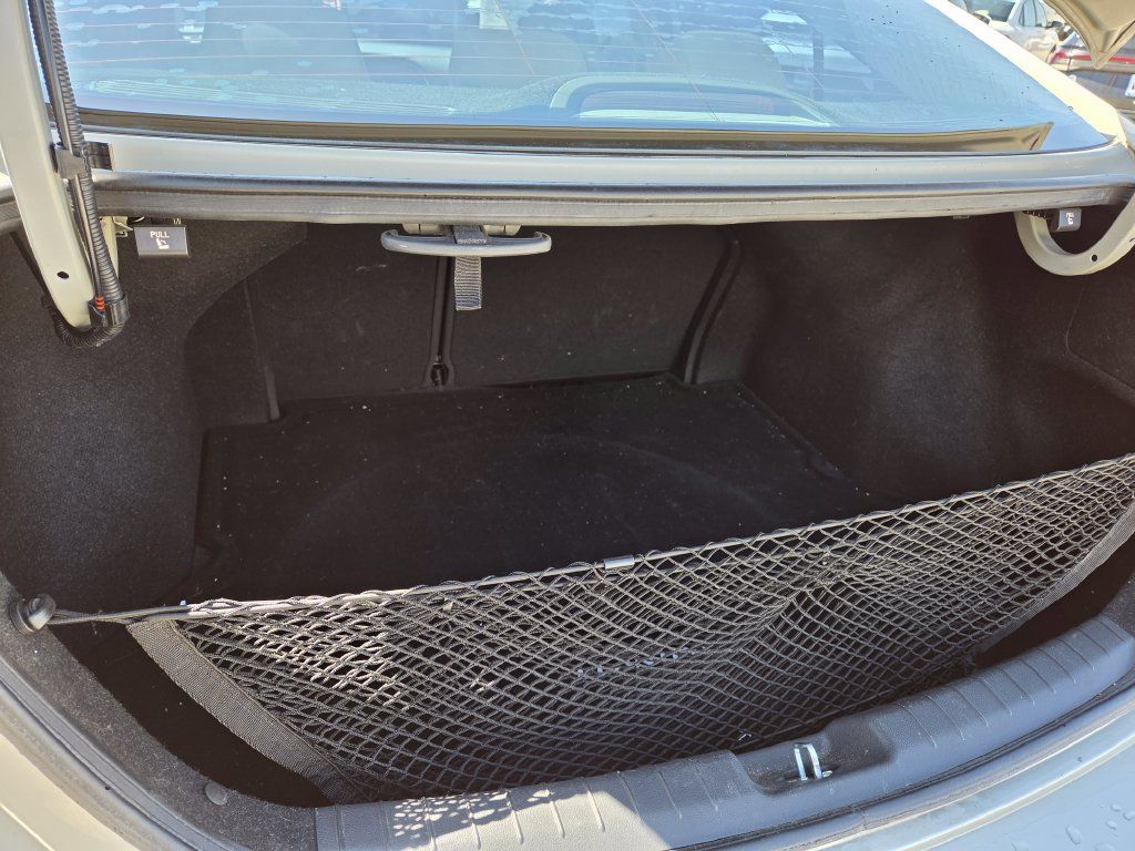 Used 2018 Hyundai Elantra SE w/ Cargo Package FWD image 19