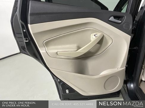Used 2015 Ford Escape SE w/ Equipment Group 201A AWD/4WD image 22