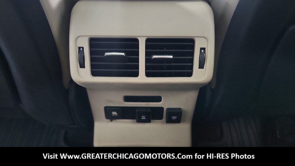 Used 2019 Land Rover Range Rover Velar S AWD/4WD image 37