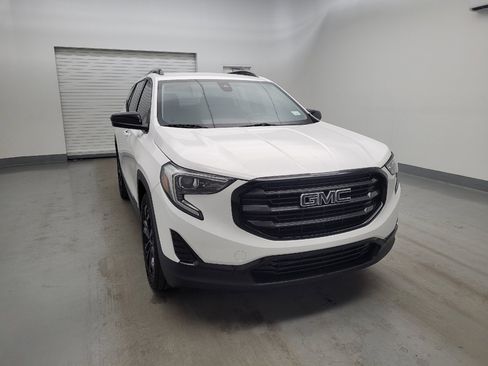 Used 2020 GMC Terrain SLE w/ Elevation Edition FWD image 14