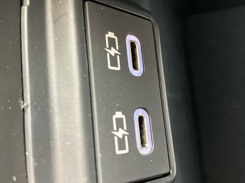 Used 2025 Toyota RAV4 XLE Premium w/ Weather Package AWD/4WD image 36