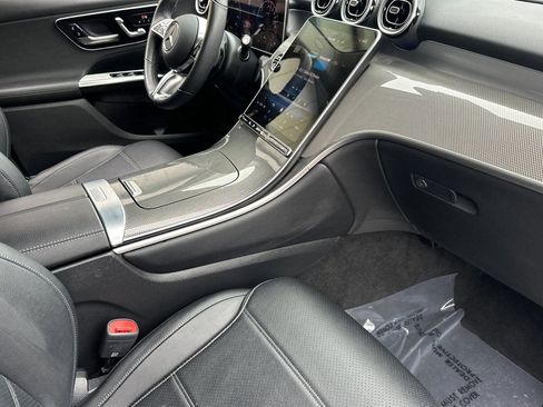 Certified 2025 Mercedes-Benz GLC 350e White image 34