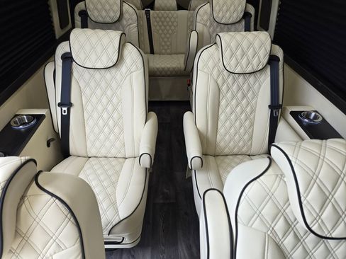 New 2024 Mercedes-Benz Sprinter 3500 image 6