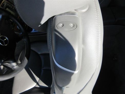 Used 2003 Mercedes-Benz SL 500 image 23