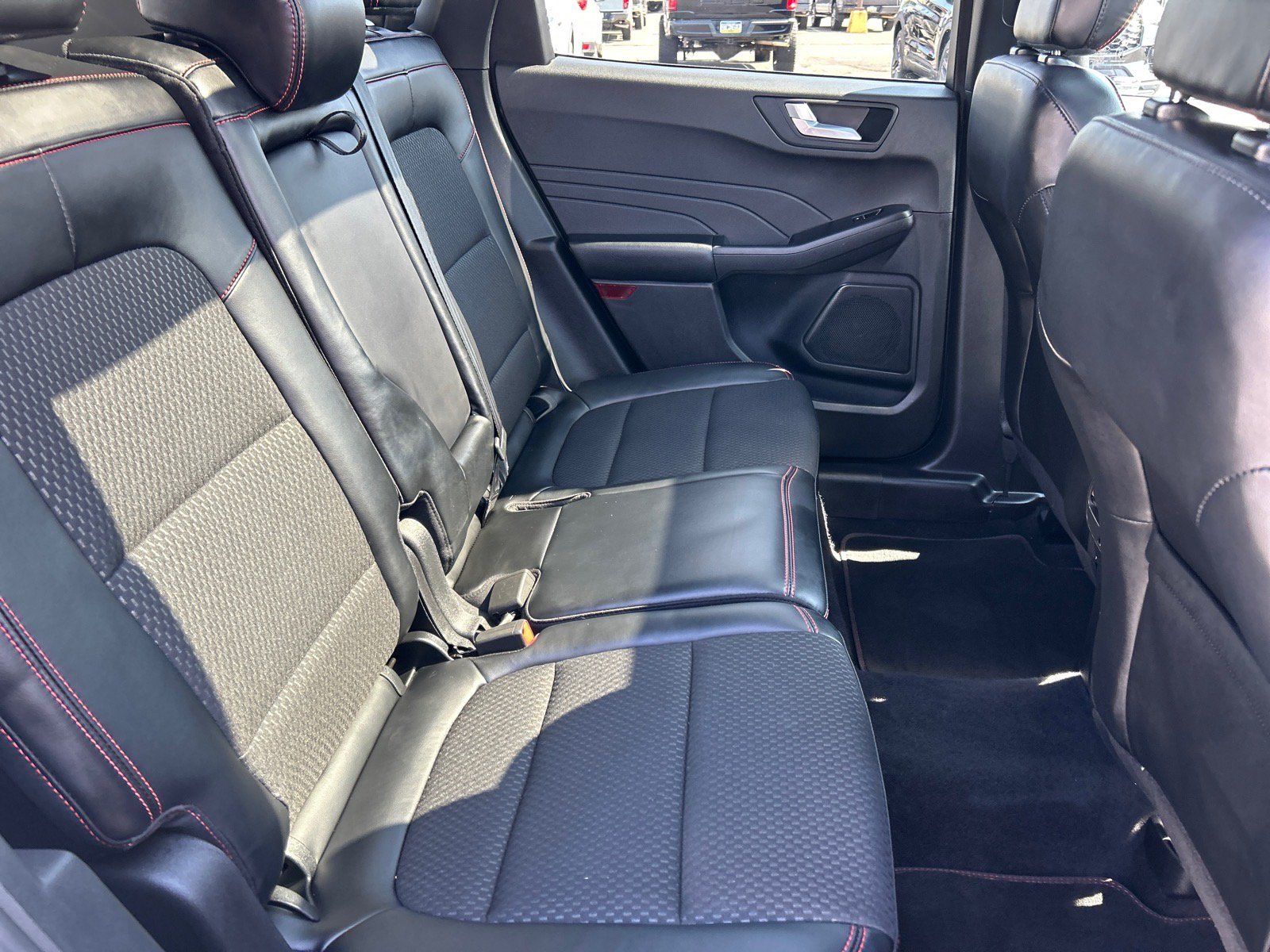 Used 2023 Ford Escape ST-Line AWD/4WD image 21