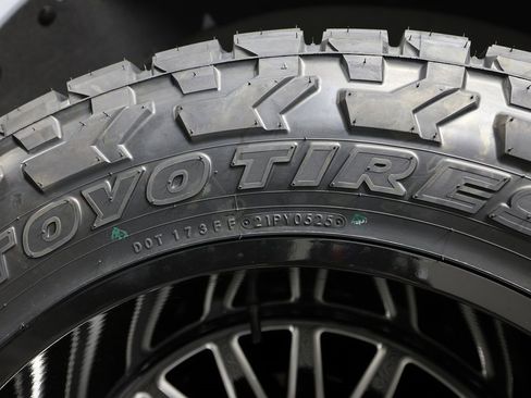 Used 2025 Ford F450 Lariat w/ Lariat Ultimate Package image 53