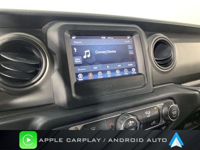 Used 2022 Jeep Wrangler Unlimited Sport AWD/4WD image 2