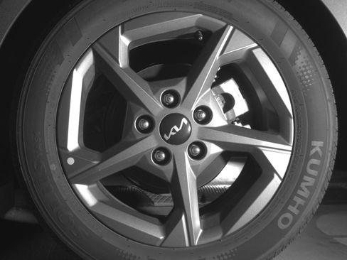 Used 2025 Kia K4 LXS image 14