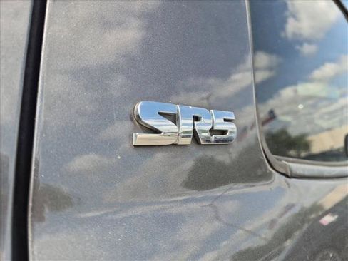 Used 2012 Toyota Tundra 2WD CrewMax w/ SR5 Pkg image 13