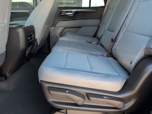 New 2026 Chevrolet Tahoe LS image 7