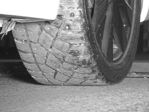 Used 2018 Nissan Sentra SR w/ Technology Package image 11