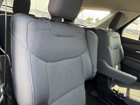 Certified 2025 Ford Explorer Active RWD image 24