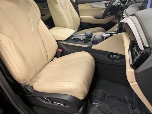 Used 2023 Acura MDX SH-AWD w/ Technology Package image 28