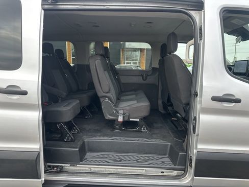 Used 2022 Ford Transit 350 XLT image 25