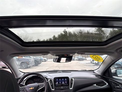 Used 2023 Chevrolet Malibu LT image 23