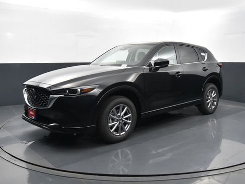 Used 2025 MAZDA CX-5 AWD 2.5 S w/ Preferred Package image 6