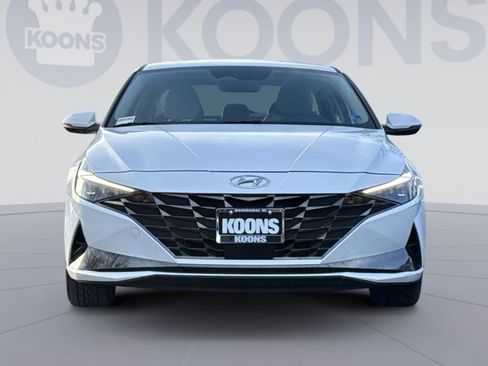 Certified 2023 Hyundai Elantra Limited image 7