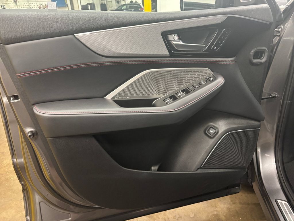 Certified 2022 Acura MDX A-Spec AWD/4WD image 11
