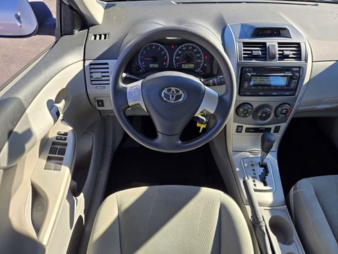 Used 2012 Toyota Corolla LE image 12