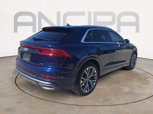 Used 2020 Audi Q8 Prestige image 10