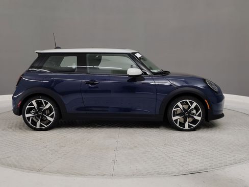 New 2026 MINI Cooper S image 5