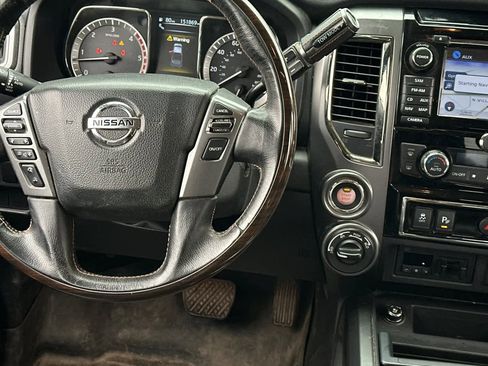 Used 2018 Nissan Titan Platinum Reserve w/ Platinum Utility Package image 14