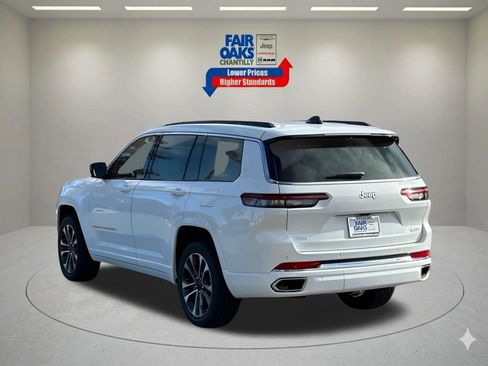 New 2025 Jeep Grand Cherokee L Overland w/ Advanced Protech Group III AWD/4WD image 8