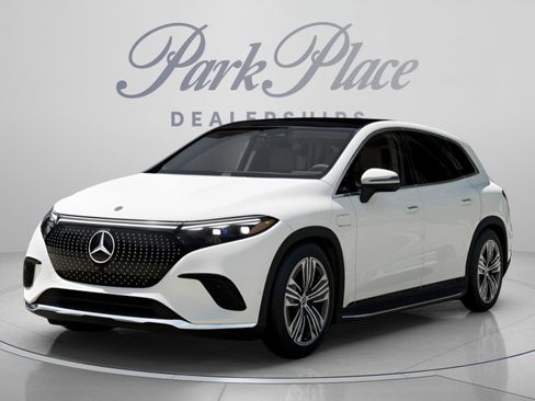 Certified 2023 Mercedes-Benz EQS 450+ SUV image 40