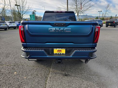 Certified 2024 GMC Sierra 3500 Denali Ultimate image 5