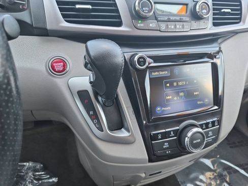 Used 2014 Honda Odyssey Touring Elite image 23