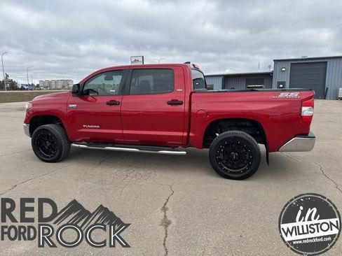 Used 2020 Toyota Tundra SR5 w/ SR5 Upgrade Package AWD/4WD image 4