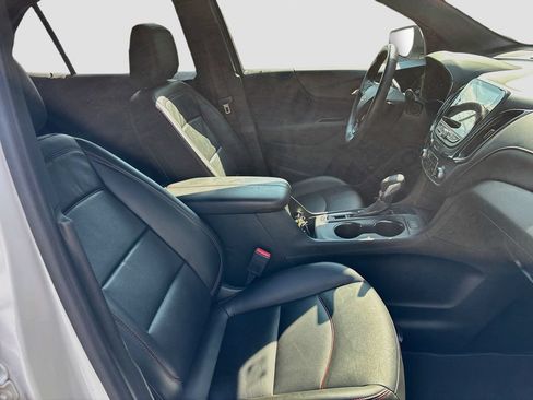 Used 2022 Chevrolet Equinox RS w/ RS Leather Package FWD image 28