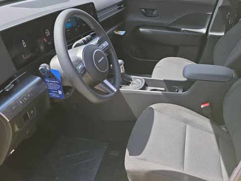 New 2026 Hyundai Kona SE FWD image 16