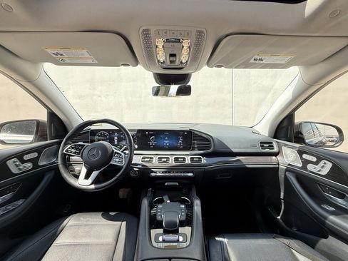Used 2022 Mercedes-Benz GLS 450 4MATIC image 6