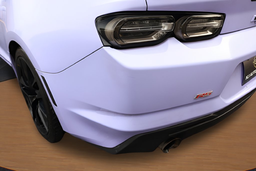 Used 2021 Chevrolet Camaro LT w/ RS Package RWD image 10