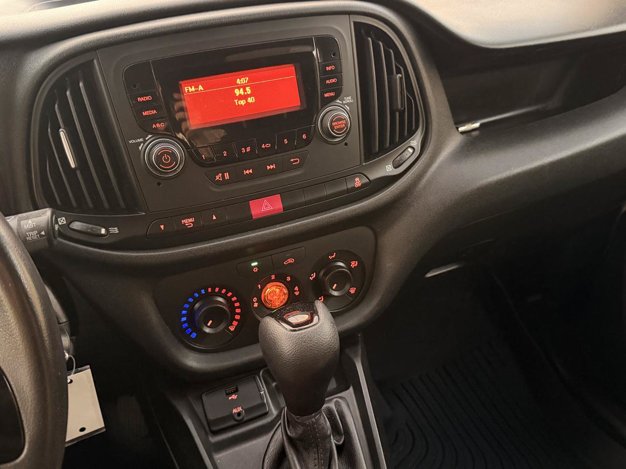 Used 2015 RAM ProMaster City Tradesman FWD image 26