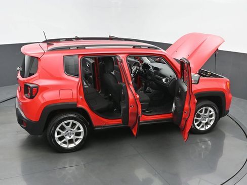 Used 2020 Jeep Renegade Latitude w/ Cold Weather Group AWD/4WD image 62