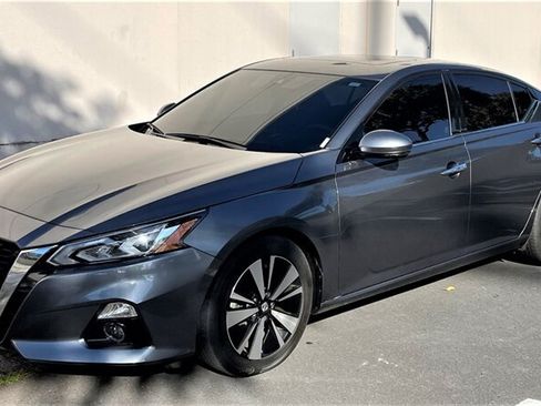 Used 2019 Nissan Altima 2.5 SL FWD image 1