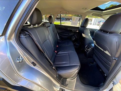 Used 2025 Subaru Outback Limited image 16