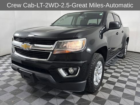 Used 2020 Chevrolet Colorado LT w/ LT Convenience Package image 3