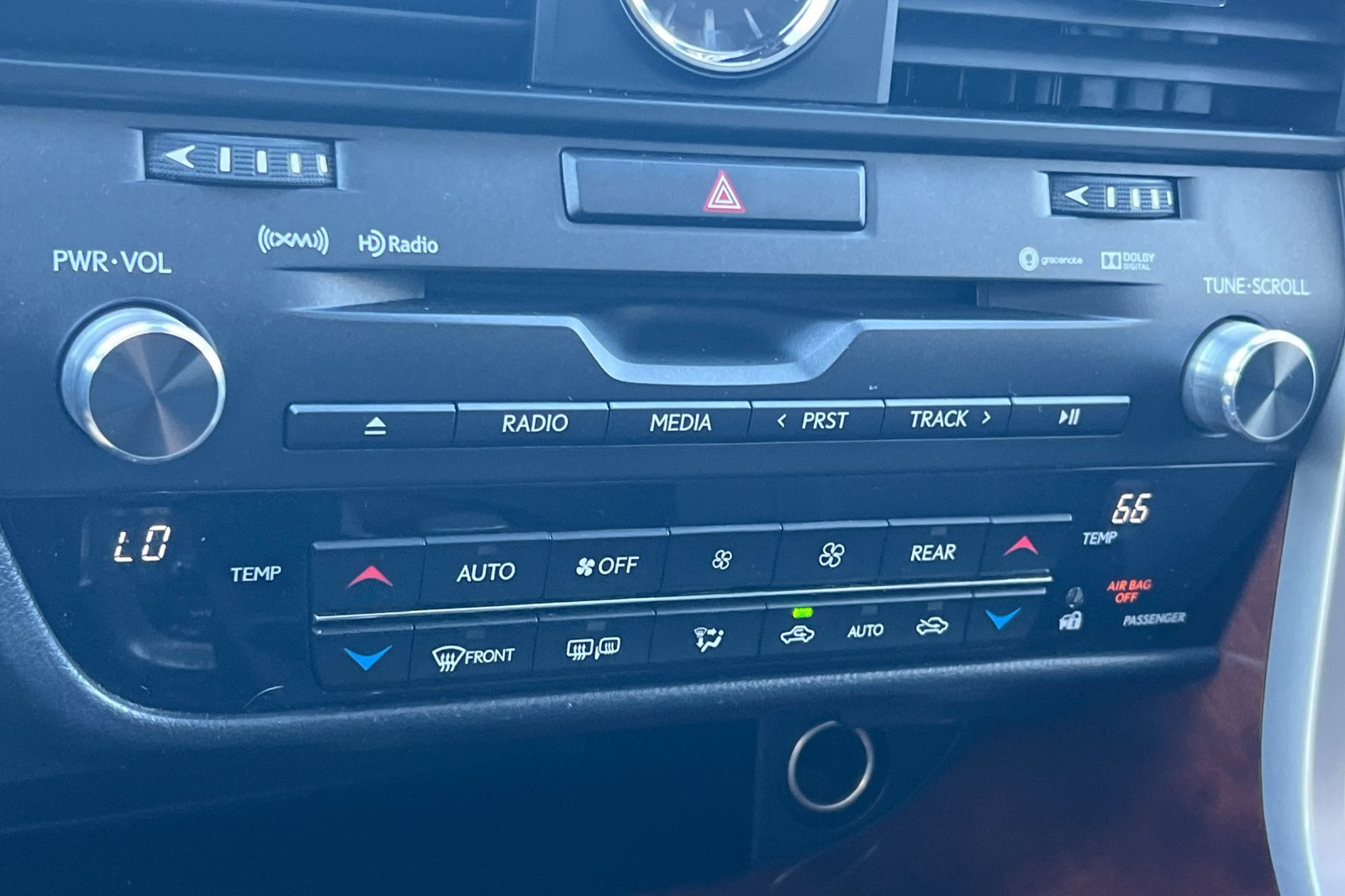 Used 2018 Lexus RX 350L FWD image 21