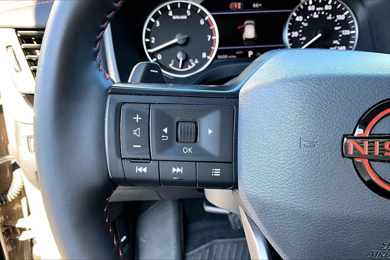 Used 2026 Nissan Rogue SV AWD/4WD image 27