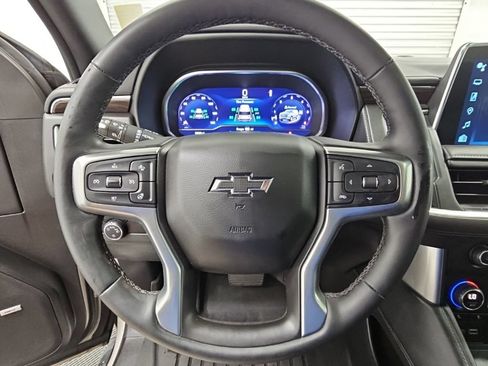 Used 2023 Chevrolet Tahoe Z71 w/ Luxury Package AWD/4WD image 27