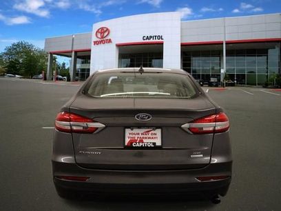 Used 2019 Ford Fusion SE