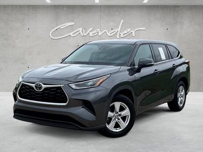 Used 2021 Toyota Highlander L