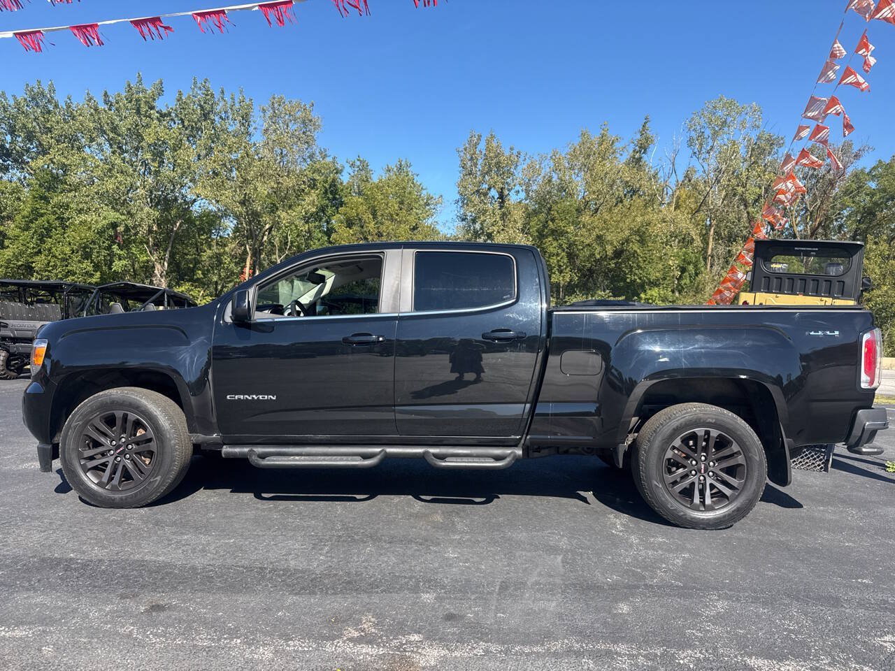 Used 2017 GMC Canyon SLE w/ Nightfall Edition AWD/4WD image 13