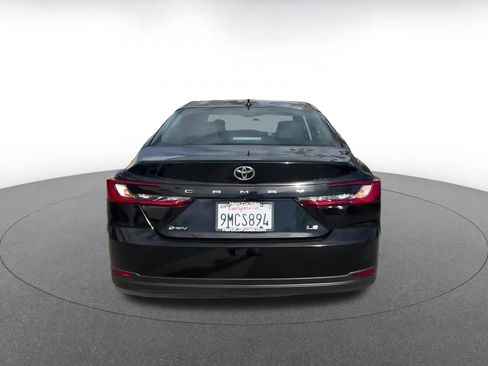 Used 2025 Toyota Camry LE image 12